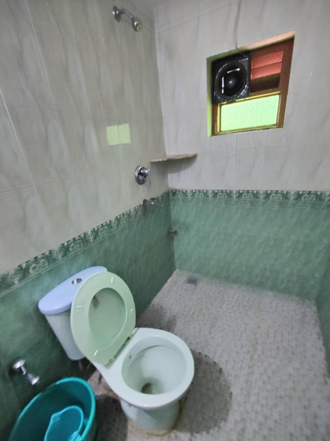 Menezes House Hotel Панаджи Екстериор снимка