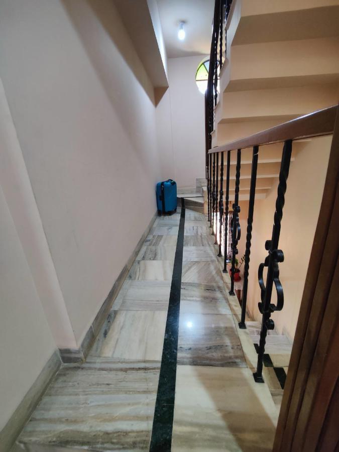 Menezes House Hotel Панаджи Екстериор снимка
