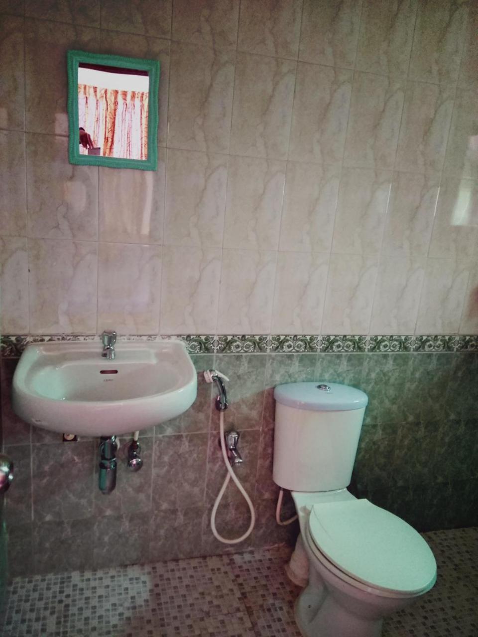 Menezes House Hotel Панаджи Екстериор снимка