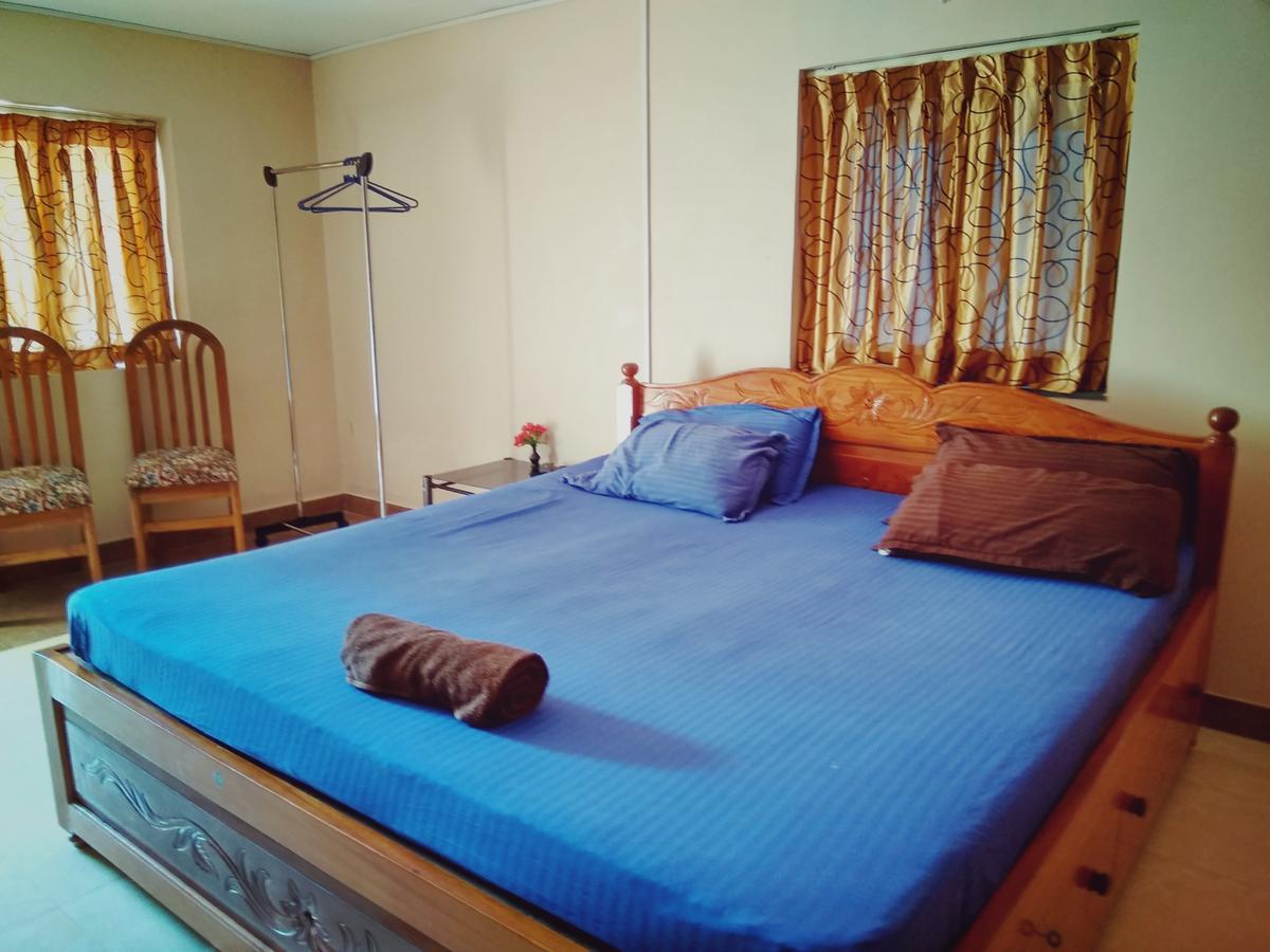 Menezes House Hotel Панаджи Екстериор снимка